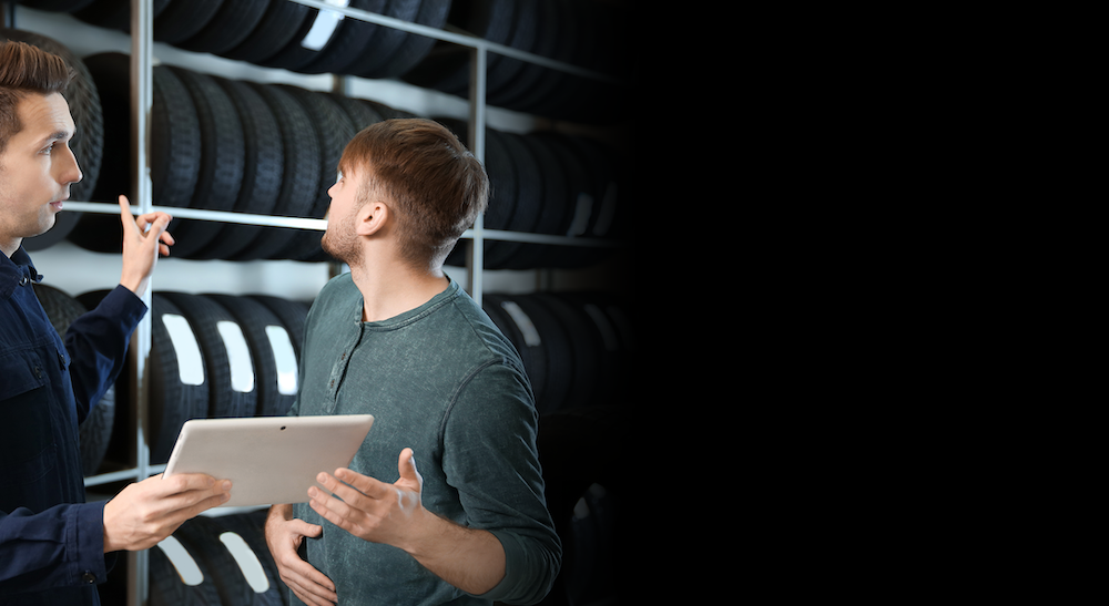 Mobile tire scanning a in a tire shop