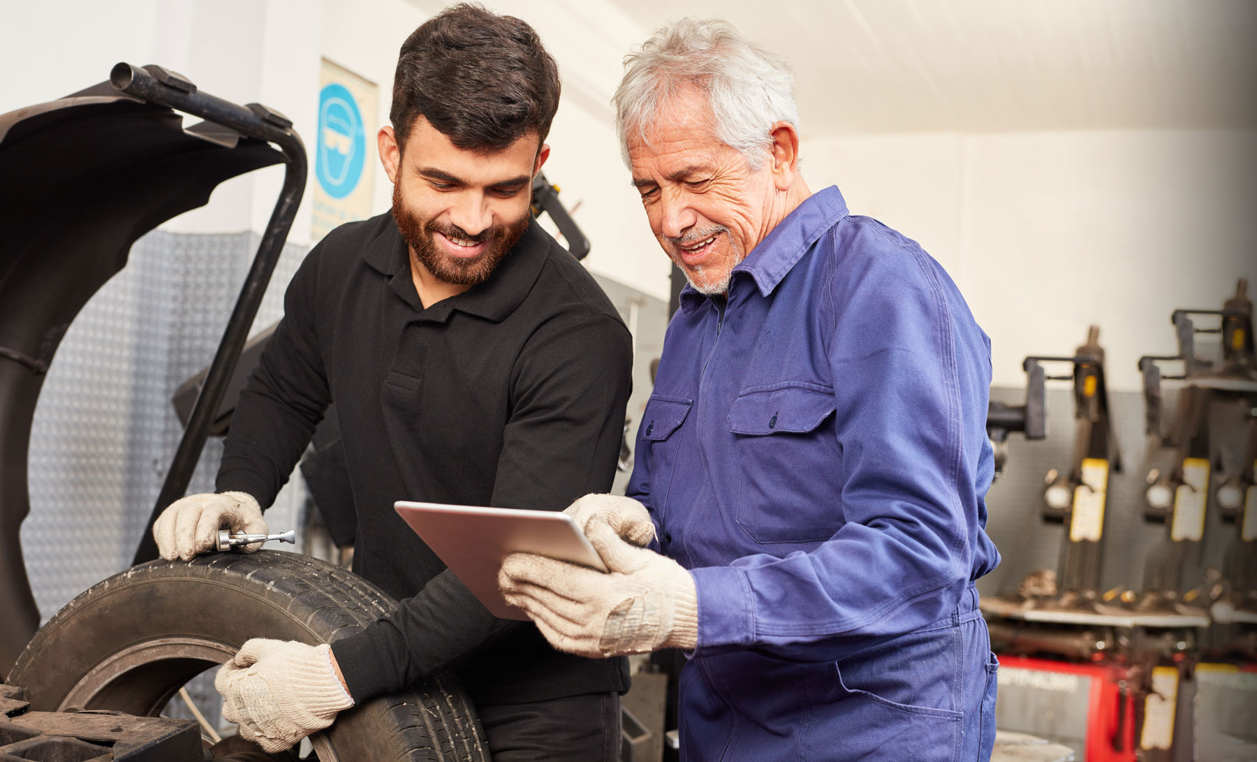 Customer service for multiple location tire dealers boosted by data