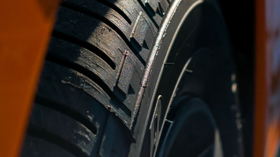 what are the technology you can use to measure tire tread depth in 2022