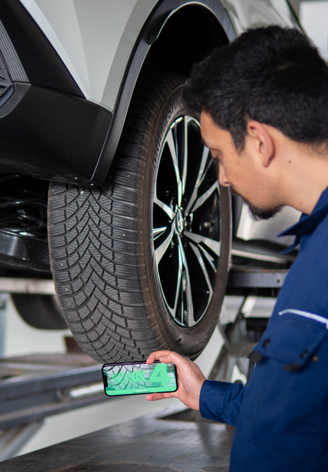 Digital Tire Tread Measurement using TireBuddy mobile app